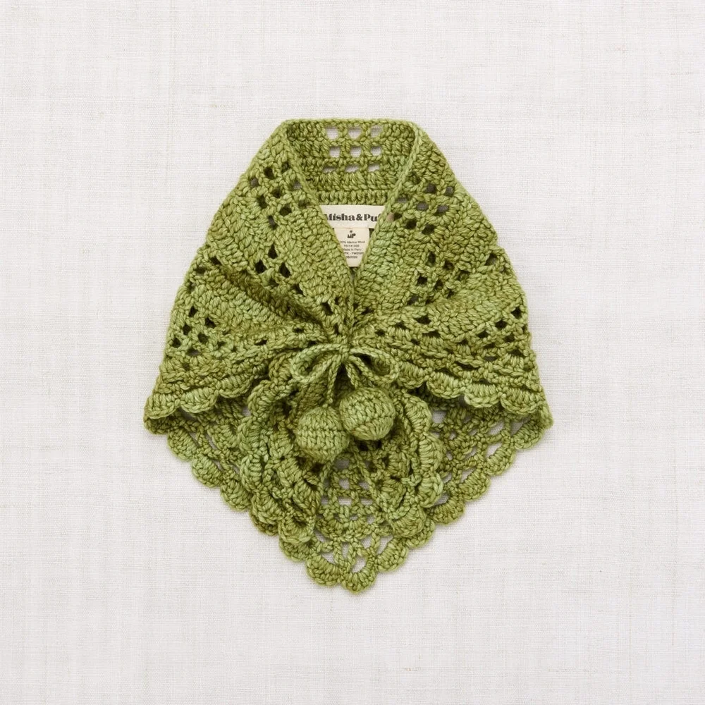 nwot misha and puff green crochet scarf